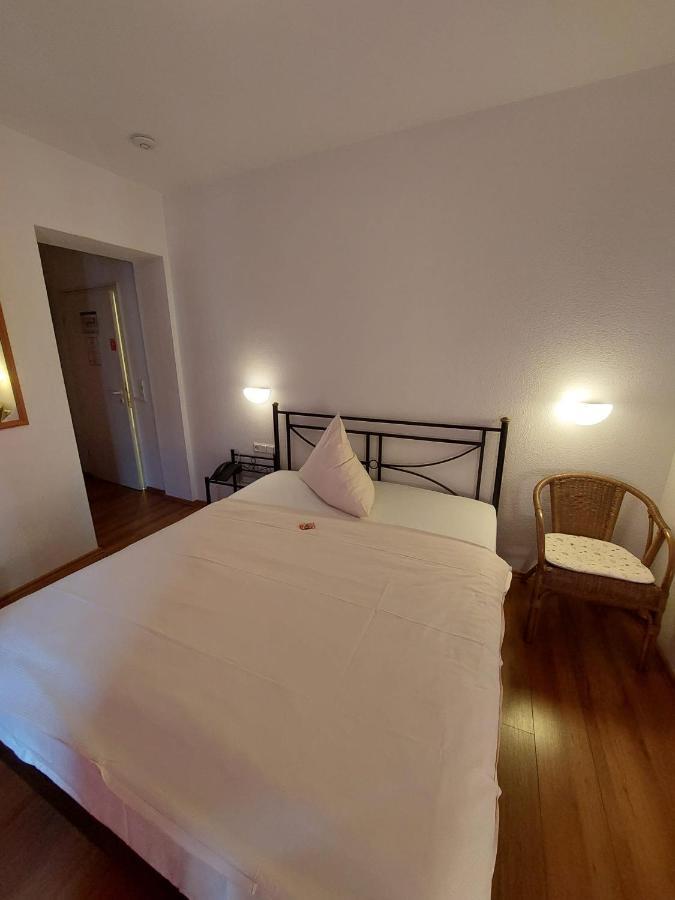 Hotel Goldener Stern Saint-Ingbert Extérieur photo